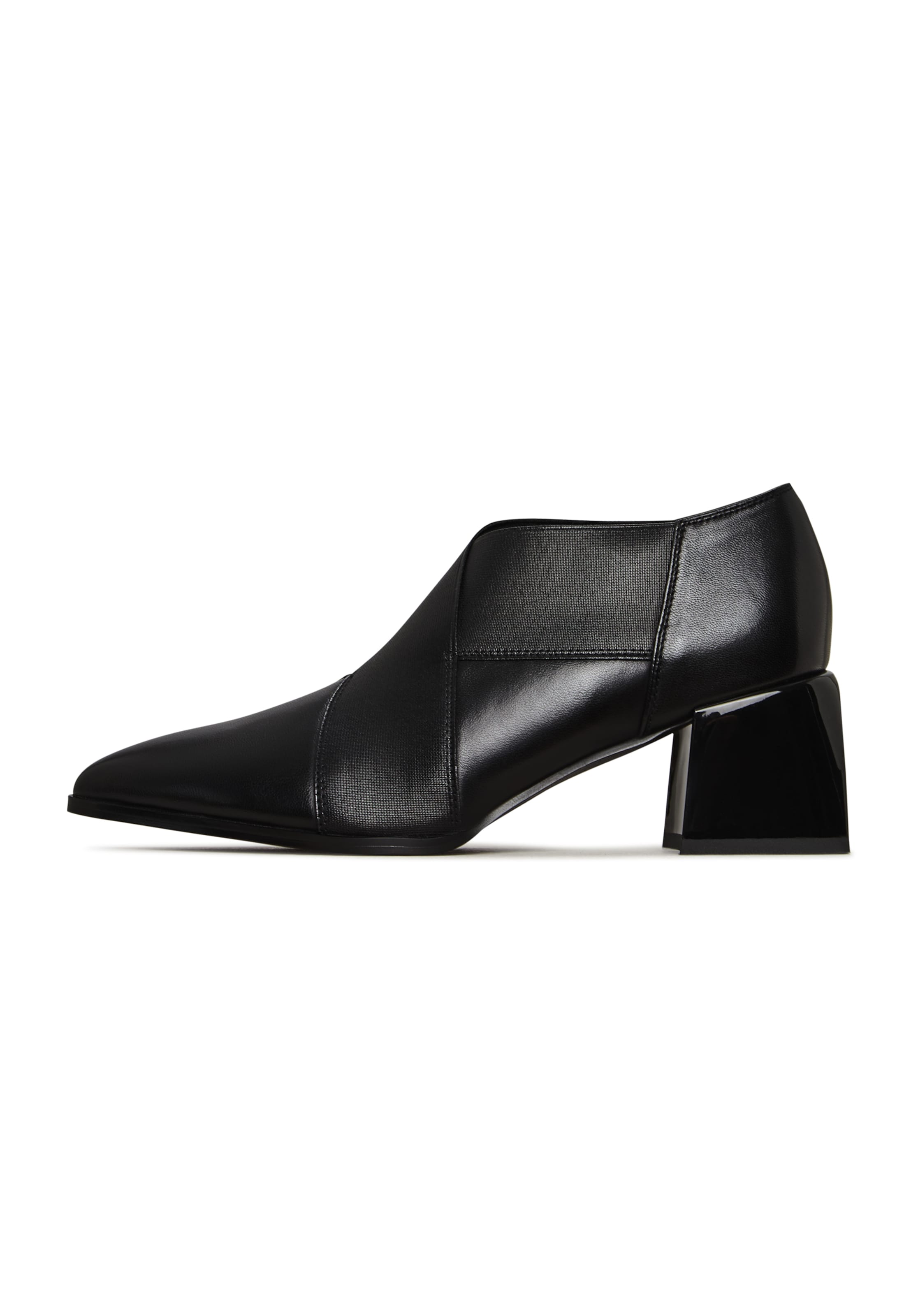 CESARE GASPARI Bootie in Black: front