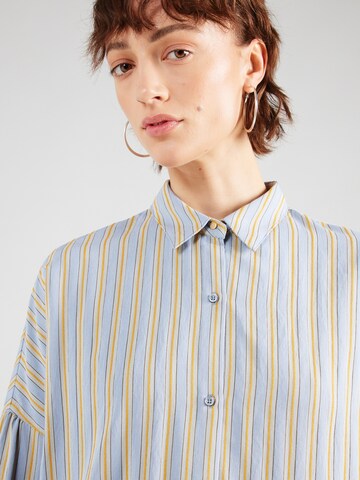 Camicia da donna di sessun in blu