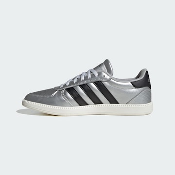 Sneaker bassa 'Breaknet Sleek' di ADIDAS SPORTSWEAR in argento: frontale