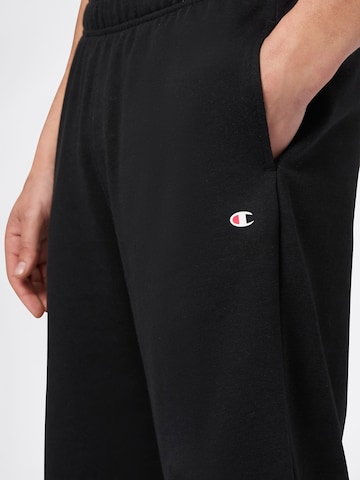 Champion Authentic Athletic Apparel Loosefit Shorts in Schwarz