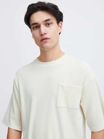 Casual Friday - Camisa ' Tue ' em branco