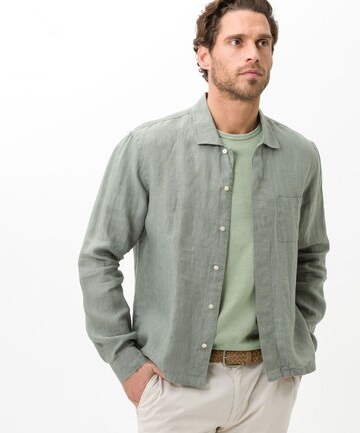 BRAX Regular fit Overhemd 'Levi' in Groen: voorkant