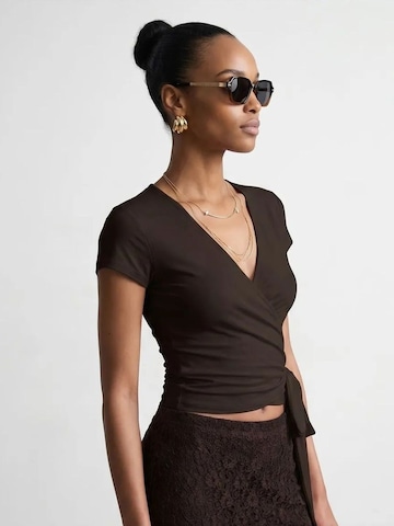 Dilvin Blouse in Bruin