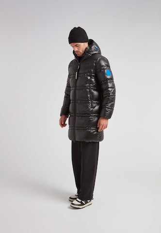 JACK1T Jacke ' R4D Tramline Daunenmantel Lux ' in Schwarz