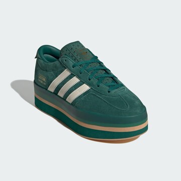 ADIDAS ORIGINALS Matalavartiset tennarit 'Gazelle Stack' värissä vihreä