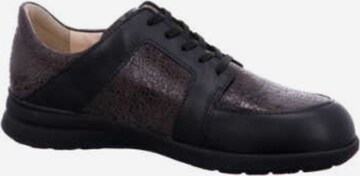 Finn Comfort Lace-Up Shoes in Black