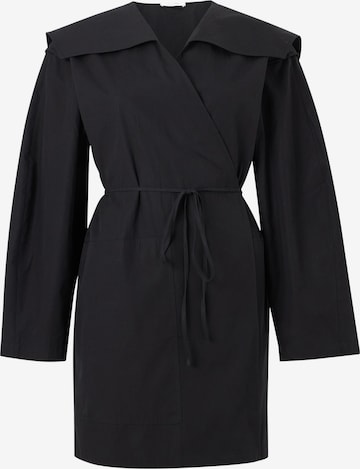 Rochie 'ODELA' de la IVY OAK pe negru: față