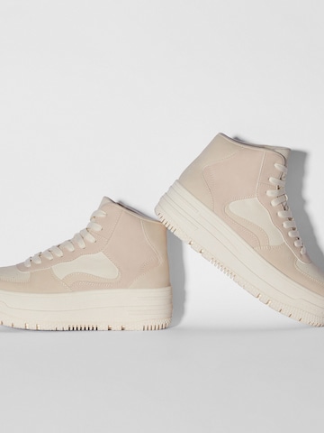 Bershka Sneakers high i beige