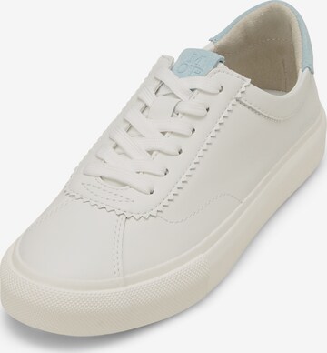 Marc O'Polo Sneakers in White: front