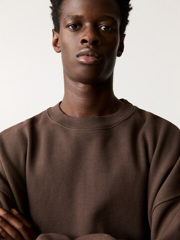 Sweat-shirt Pull&Bear en marron