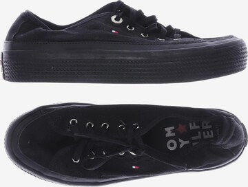 TOMMY HILFIGER Sneakers & Trainers in 39 in Black: front