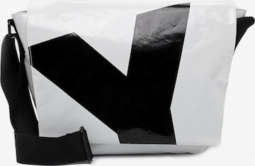 Suri Frey Crossbody Bag 'Jessey-Plane' in White: front