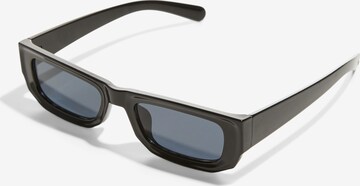 PIECES Солнцезащитные очки 'KATHRINE' в Черный: спереди