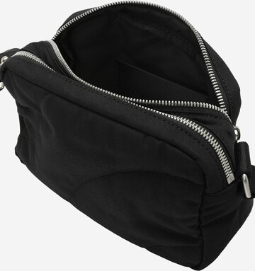 Calvin Klein Jeans Crossbody Bag in Black