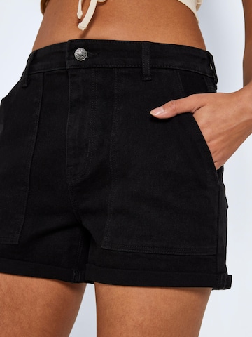 Noisy may Slimfit Shorts 'Be Katy' in Schwarz