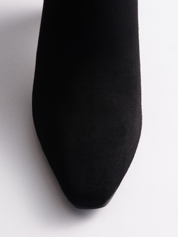 The Set Stiefelette in Schwarz