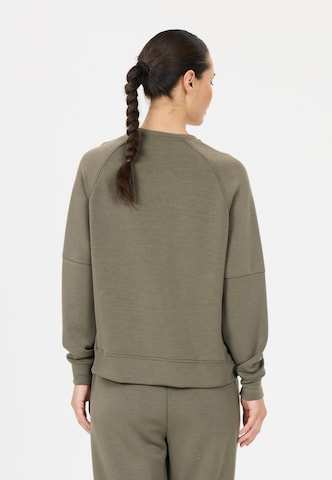 Athlecia Sweatshirt 'Jacey' in Grün