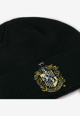 LOGOSHIRT Beanie 'Harry Potter - Hufflepuff' in Black