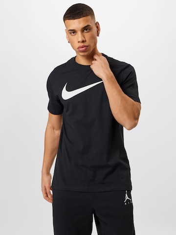 Nike Sportswear Тениска 'Swoosh' в черно: отпред