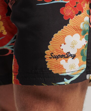 Superdry Badeshorts in Mischfarben