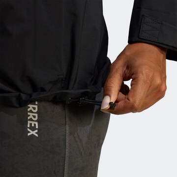 ADIDAS TERREX Outdoor Jacket in Black