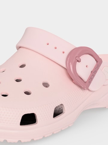 Clogs 'Classic' di Crocs in rosa