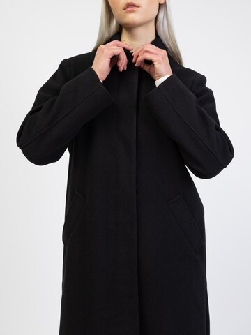 BROKE + SCHÖN Wintermantel in Schwarz