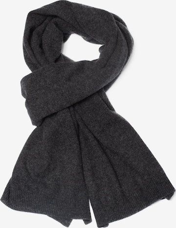 MayTree - Chal en gris: frente
