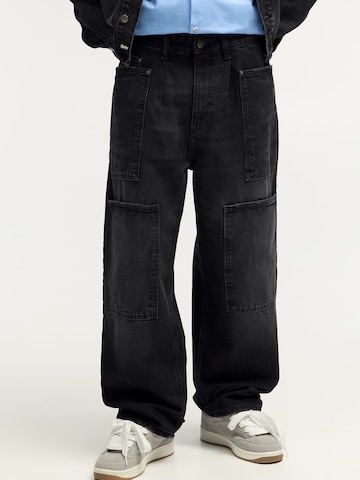 Wide Leg Jeans cargo Pull&Bear en noir : devant