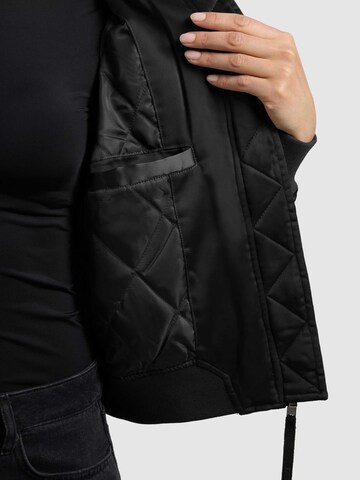 Veste mi-saison 'Beth' khujo en noir