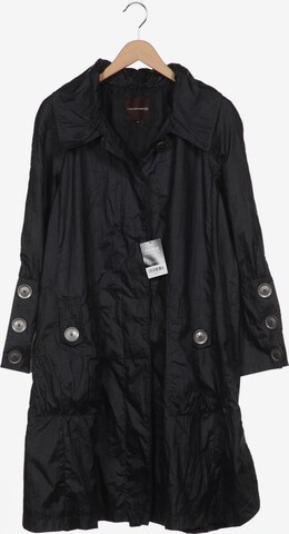 Creenstone Jacket & Coat in L in Black: front