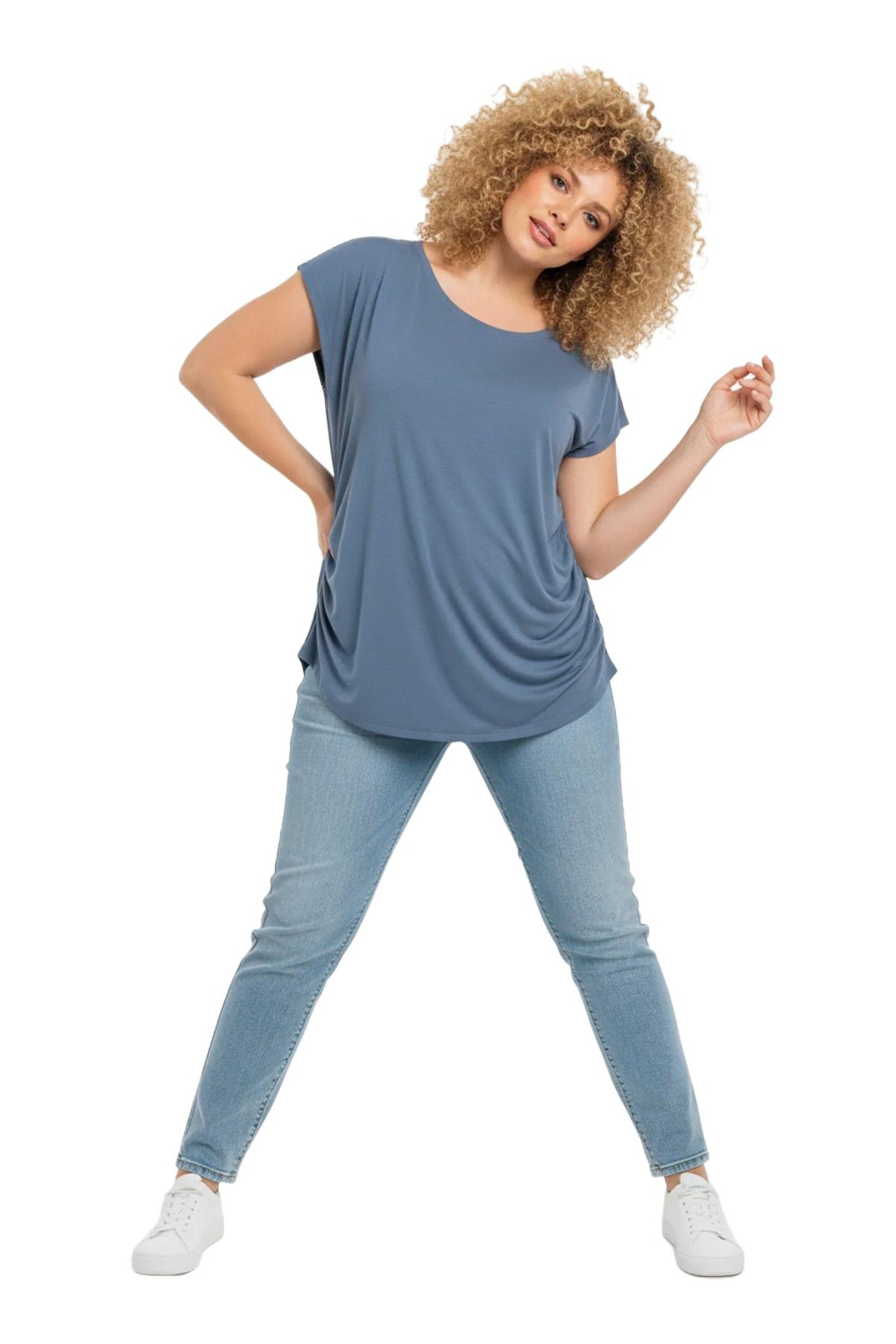 Shape Of You T-Shirt in Blau