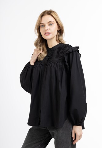 DreiMaster Vintage Blouse in Black: front