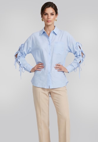 Chemisier Usha en bleu : devant