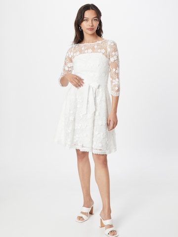 Robe de cocktail APART en blanc