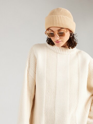 TOPSHOP Sweter w kolorze beżowy