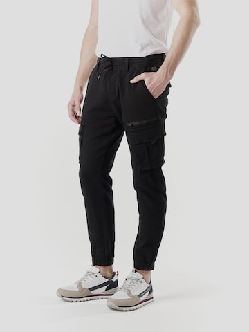 KOROSHI Štandardný strih Nohavice - Čierna