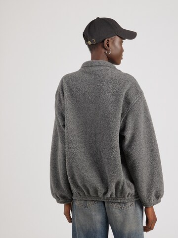 WEEKDAY Fleece jacket 'Leia' in Grey