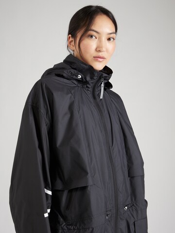 ADIDAS BY STELLA MCCARTNEY Outdoorkappa i svart