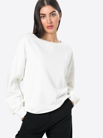 River Island Sweatshirt in White: front