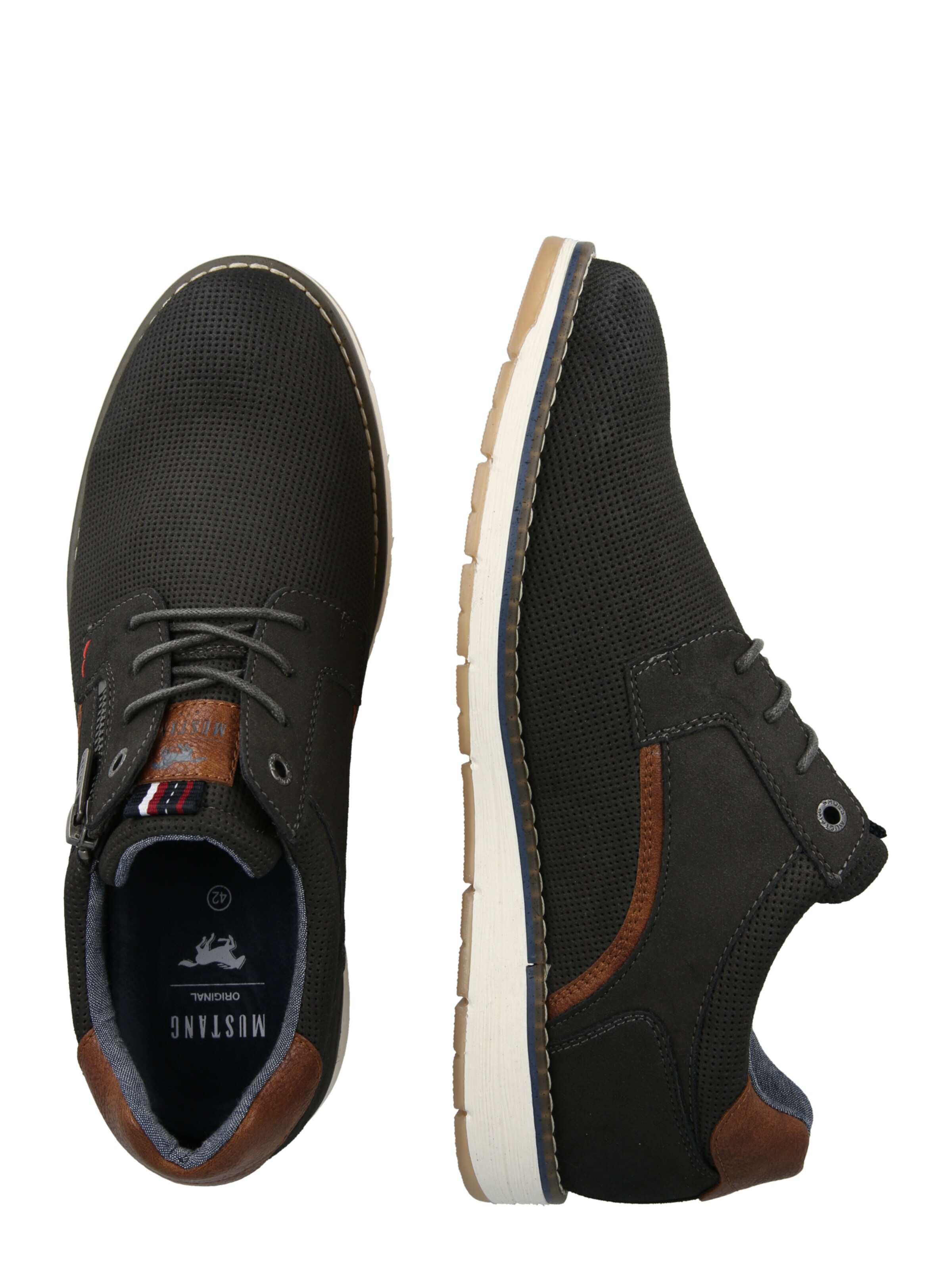 MUSTANG Спортивная обувь на шнуровке в Черный