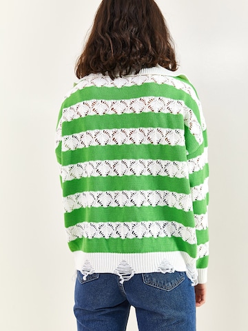 Bianco Lucci Пуловер в зелено