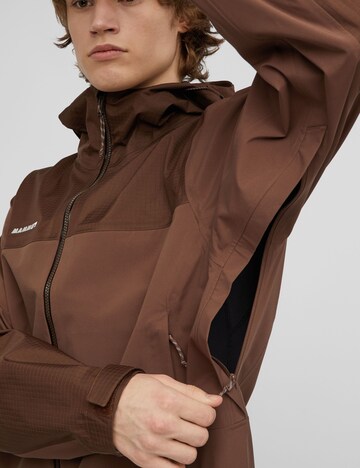 MAMMUT Outdoor jacket in Brown