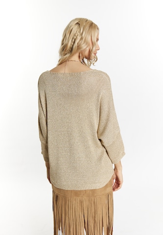 IZIA Pullover in Gold