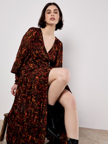 Apricot - Vestido en rojo