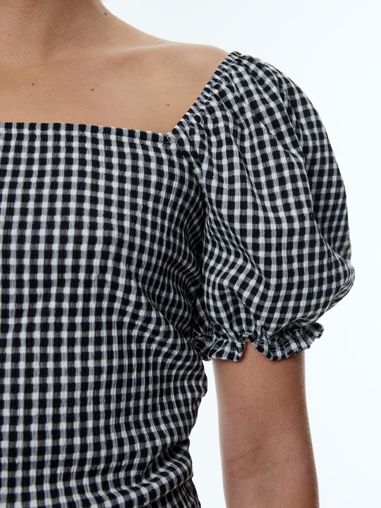 EDITED Blouse 'Floretta' Zwart