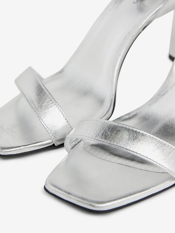 Calvin Klein Sandale in Silber