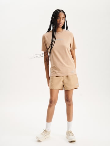 Pacemaker Performance Shirt in Beige