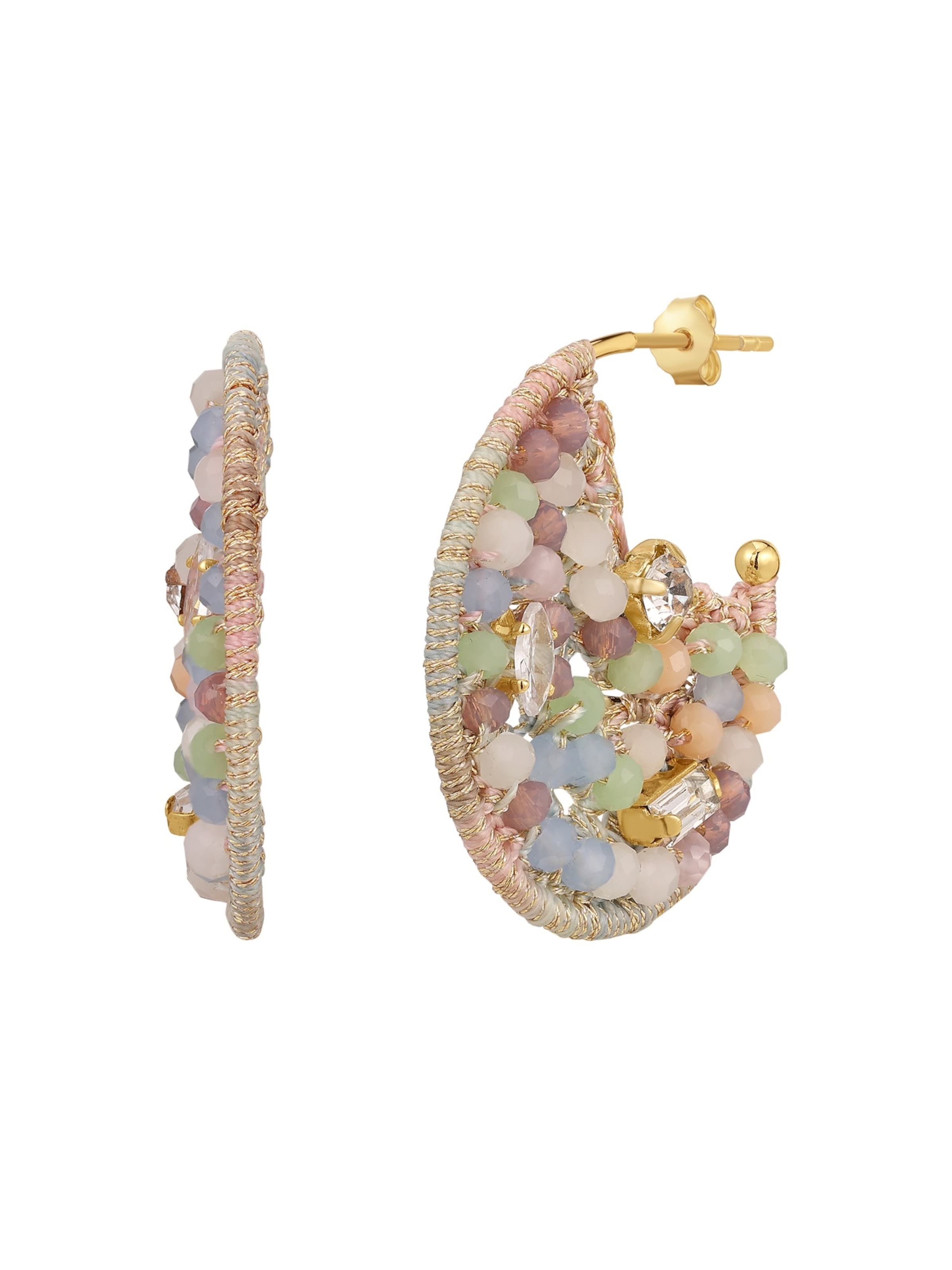 Orecchini di Yokoamii in oro: frontale