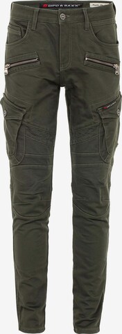 CIPO & BAXX Cargo Pants in Green: front